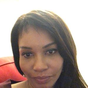 Meet your Posher, Nadine